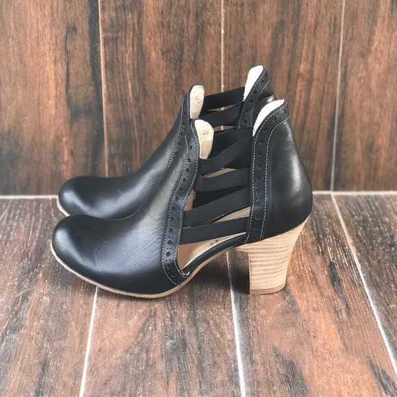 Black Leather Cut Out Booties - Picture 7 of 8